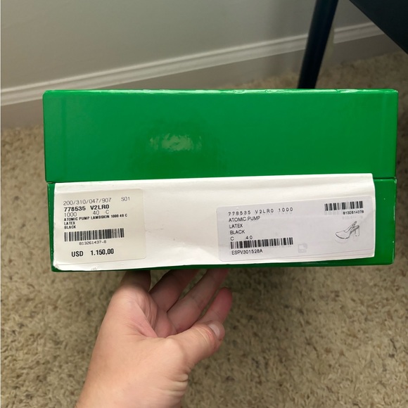 Bottega Veneta Black Sandals with Gold Accents - Picture 9 of 10